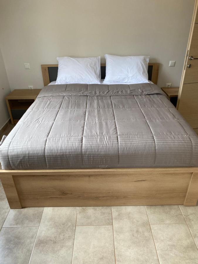 Olive Hill Apartment Karpofora Luaran gambar